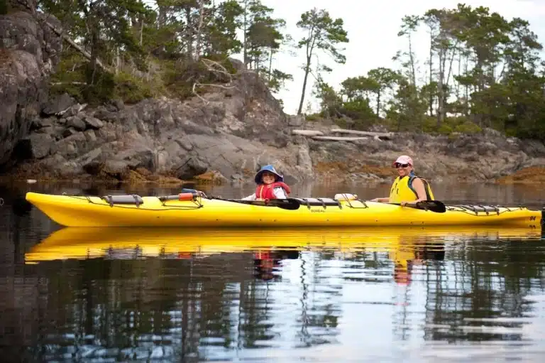 Families can rent kayaks in the San Juan Islands even if they are beginners